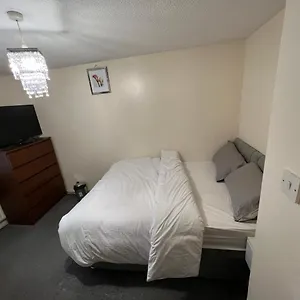 https://henderson-court.cambridgehotelsuk.com